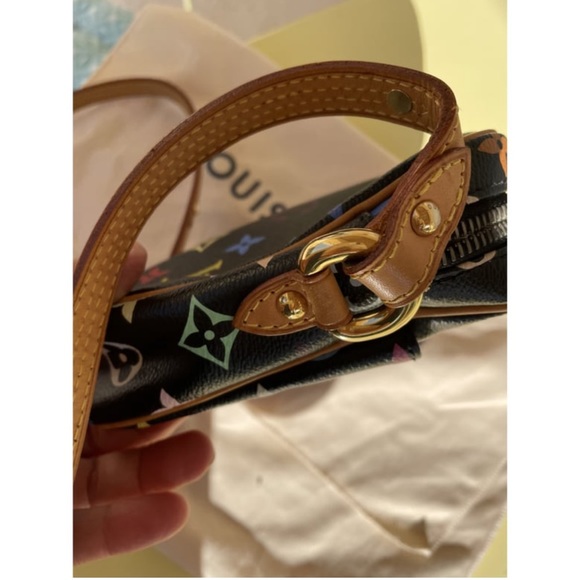 Takashi Murakami LV crossbody - Picture 3 of 5